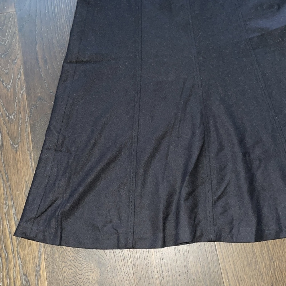 GAP Stretch Skirt - Picture 11 of 15